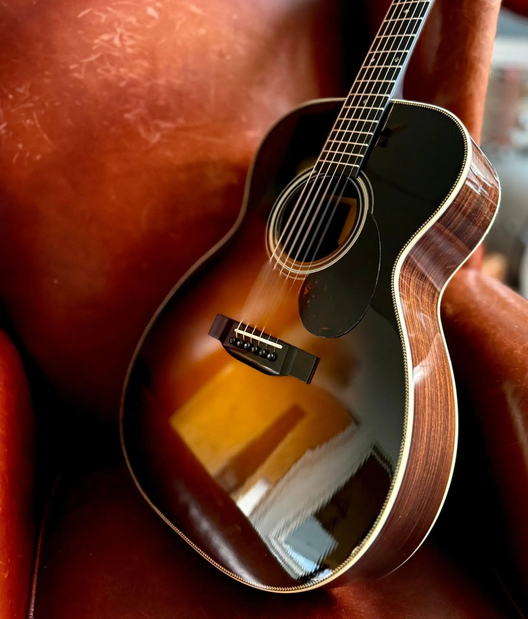 Buy Eastman E20OM-TC-SB Sunburst Acoustic Guitar (Price inc. Custom Pro Setup Package)