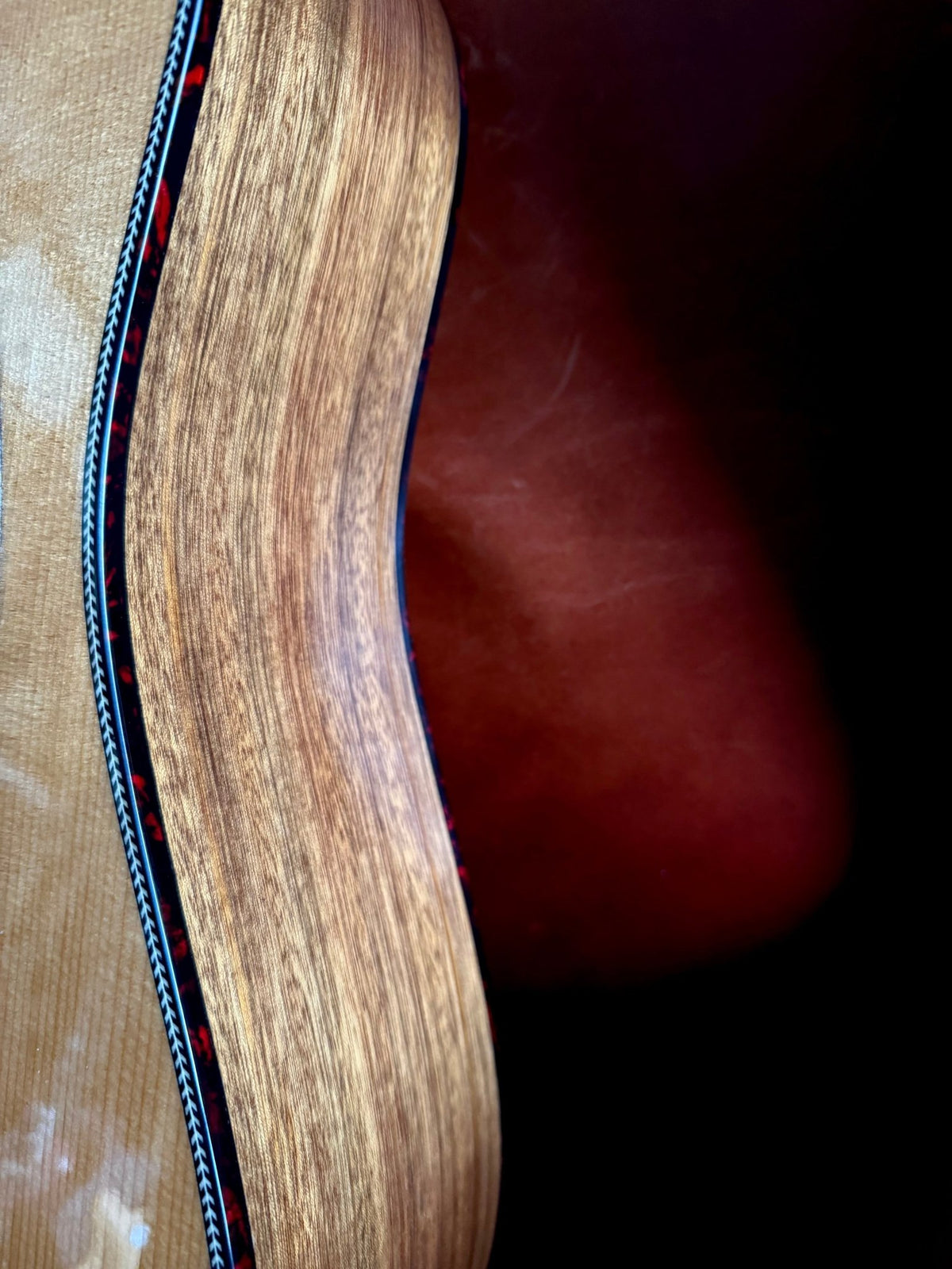 Eastman E3D-DLX Natural Electro Acoustic Guitar (Price inc. Custom Pro Setup Package) - Richards Guitars Of Stratford Upon Avon