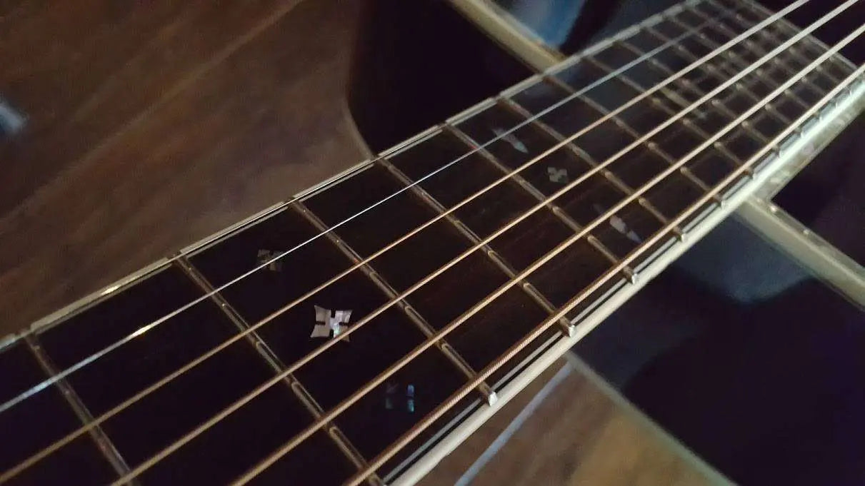 Eastman E40 OM TC SB (Price inc. Custom Pro Setup Package) - Richards Guitars Of Stratford Upon Avon