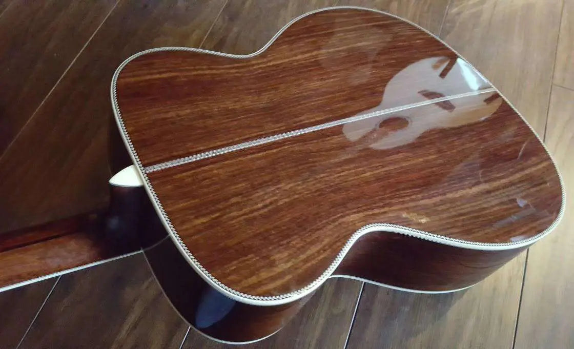 Eastman E40 OM TC SB (Price inc. Custom Pro Setup Package) - Richards Guitars Of Stratford Upon Avon