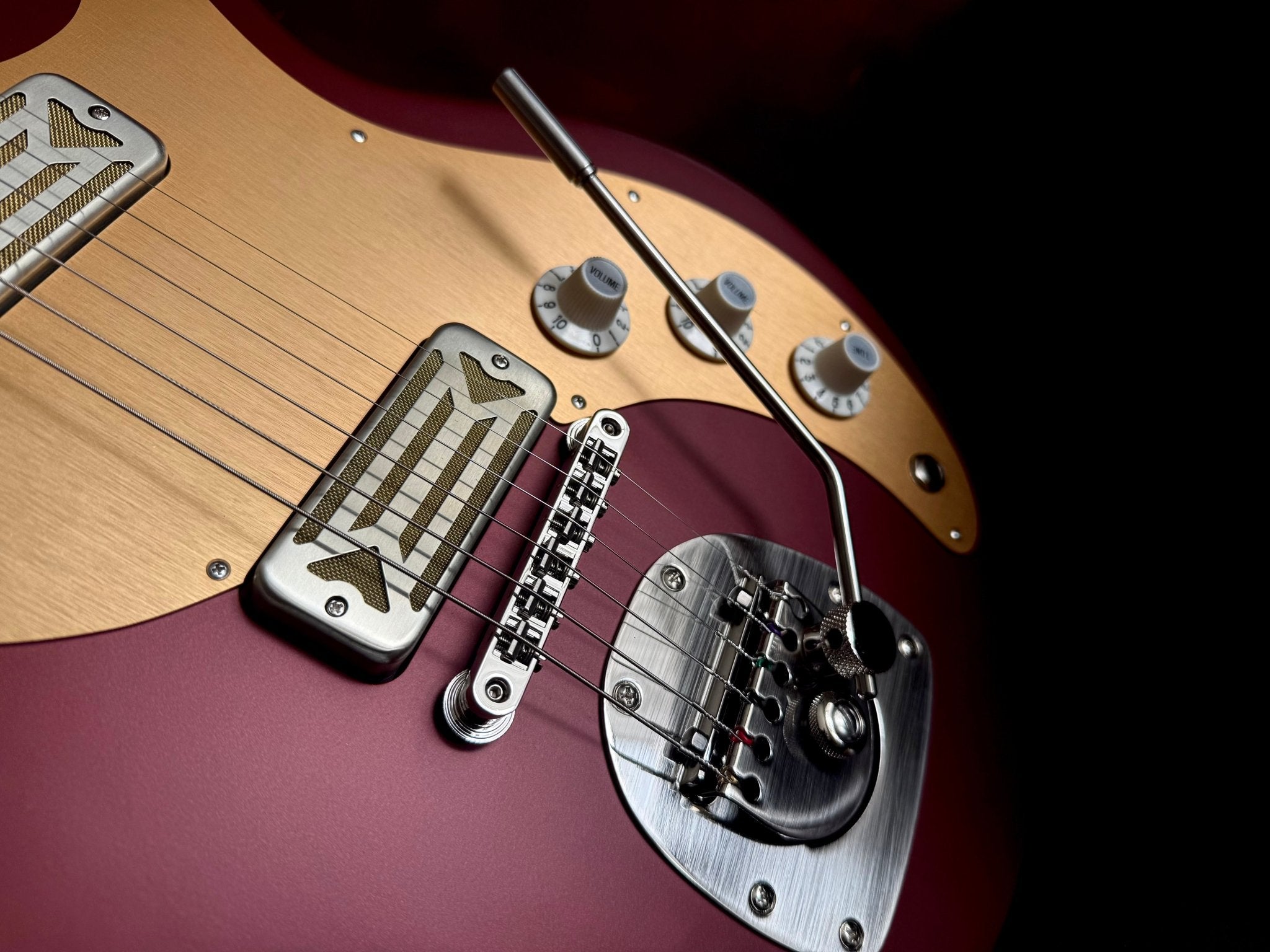 Eastman Fullertone Offset '62 Dakota Red (Price inc. Custom Pro Setup Package) - Richards Guitars Of Stratford Upon Avon