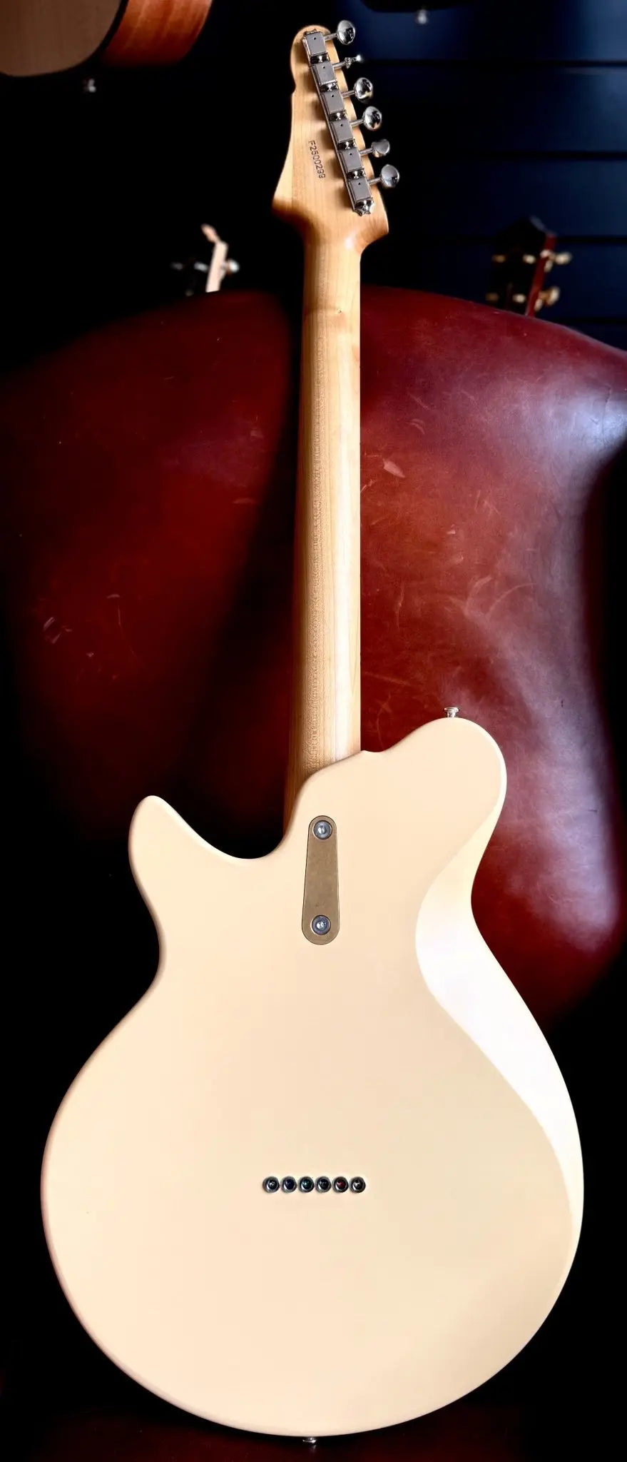 Eastman Fullertone SC52 Desert Sand (Price inc. Custom Pro Setup Package) - Richards Guitars Of Stratford Upon Avon