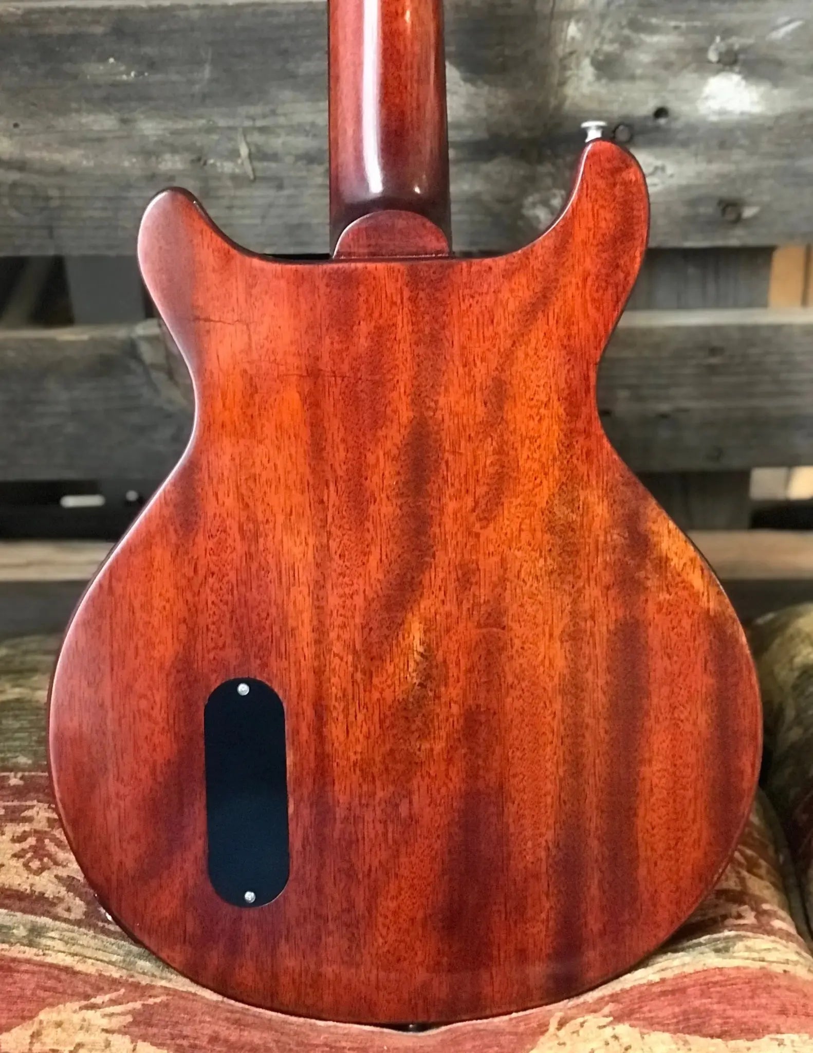 Eastman SB55DC/TV (Price inc. Custom Pro Setup Package) - Richards Guitars Of Stratford Upon Avon