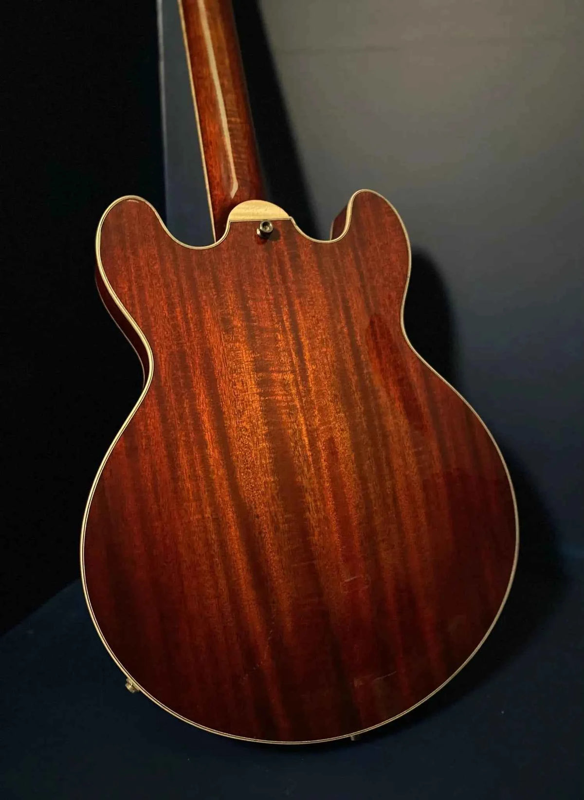 Eastman T184mx CL (Price inc. Custom Pro Setup Package)