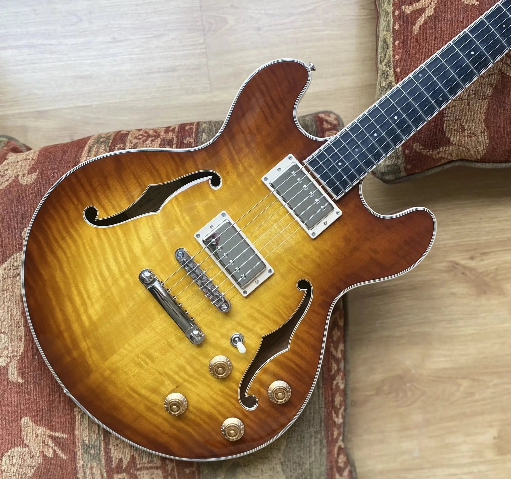 Eastman T185mx GB (Price inc. Custom Pro Setup Package) - Richards Guitars Of Stratford Upon Avon