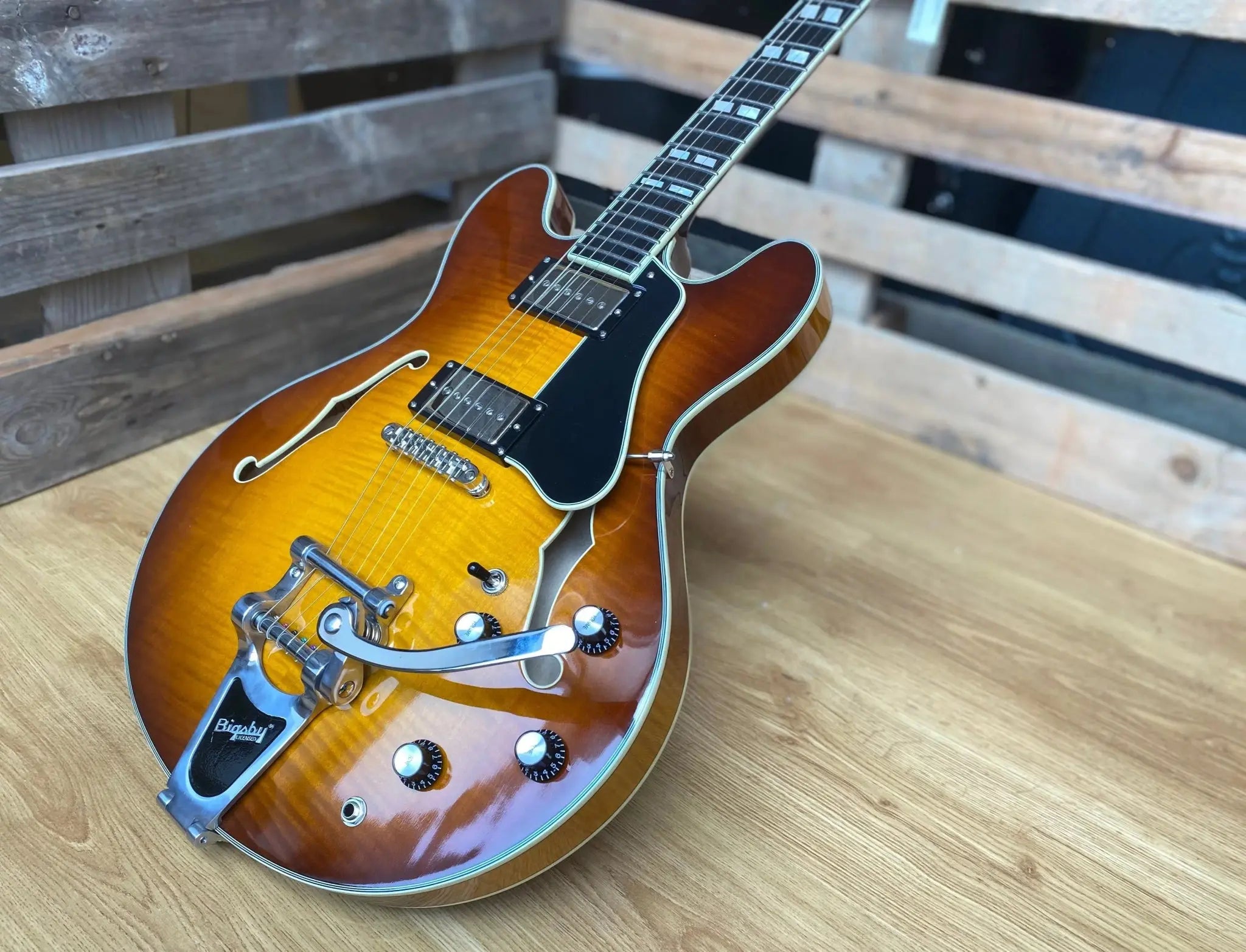 Eastman T486B Goldburst (Price inc. Custom Pro Setup Package) - Richards Guitars Of Stratford Upon Avon