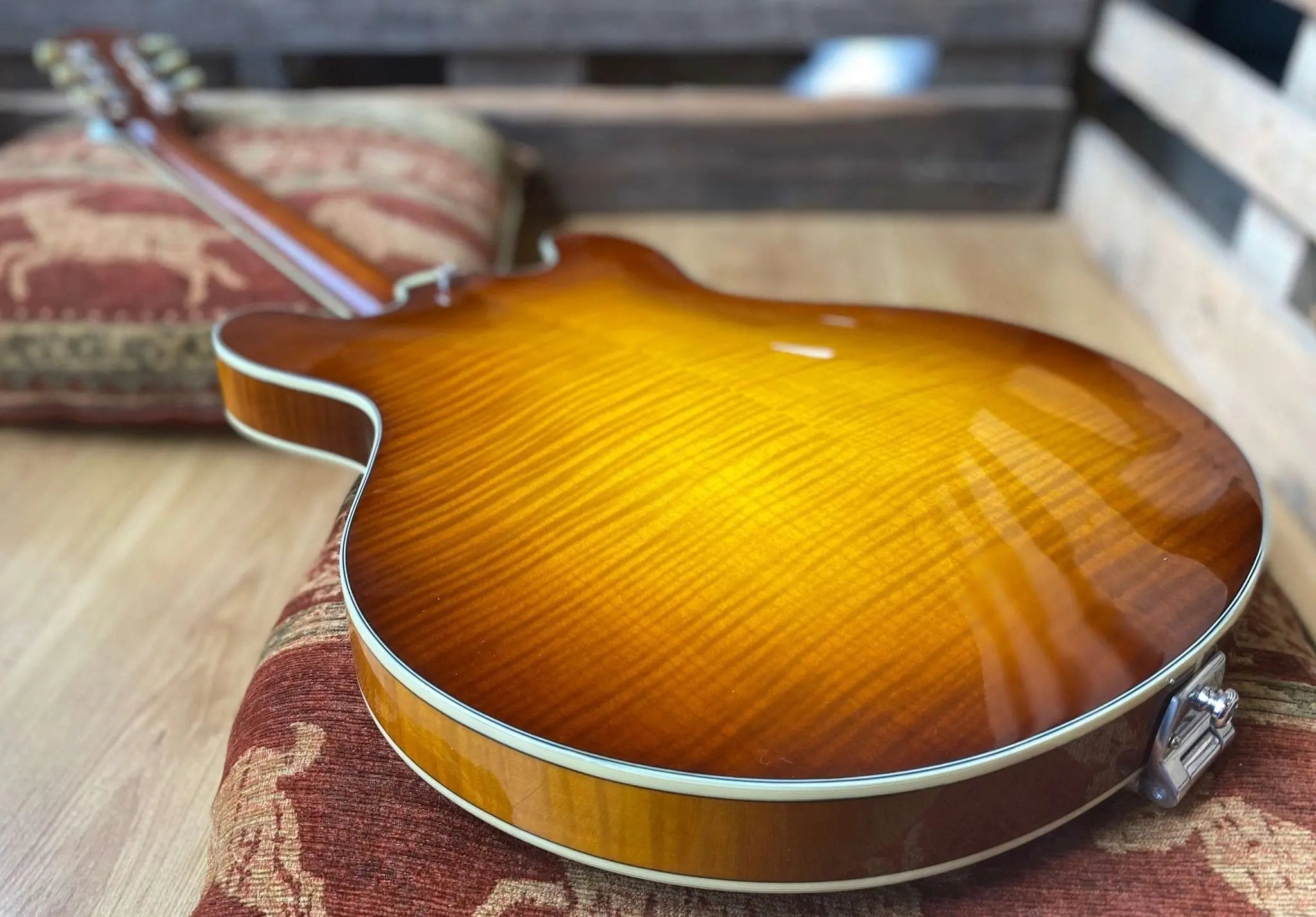 Eastman T486B Goldburst (Price inc. Custom Pro Setup Package) - Richards Guitars Of Stratford Upon Avon