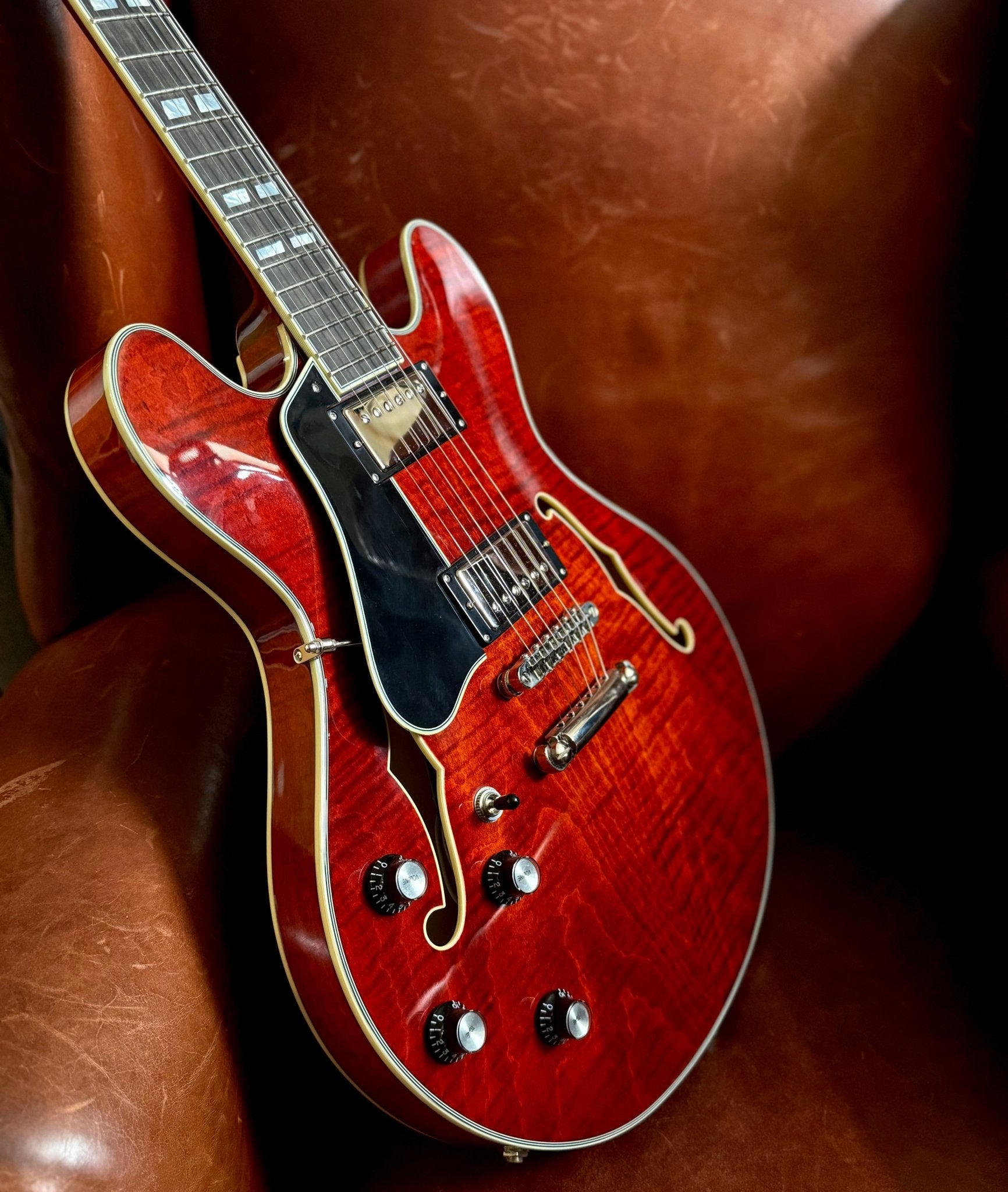 Eastman T486L Classic Left Handed (Price inc. Custom Pro Setup Package) - Richards Guitars Of Stratford Upon Avon