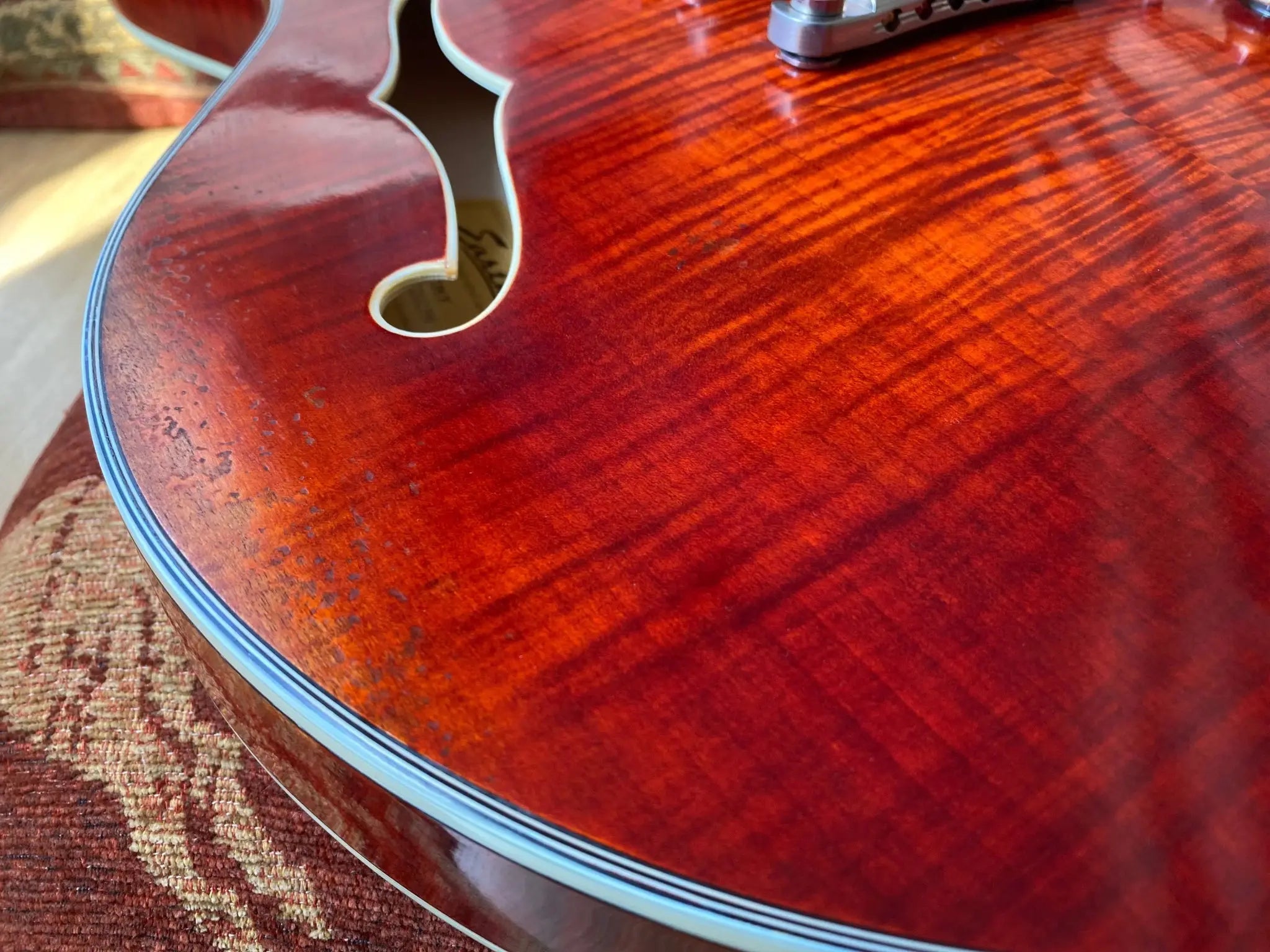 Eastman T59/v Classic (Price inc. Custom Pro Setup Package) - Richards Guitars Of Stratford Upon Avon