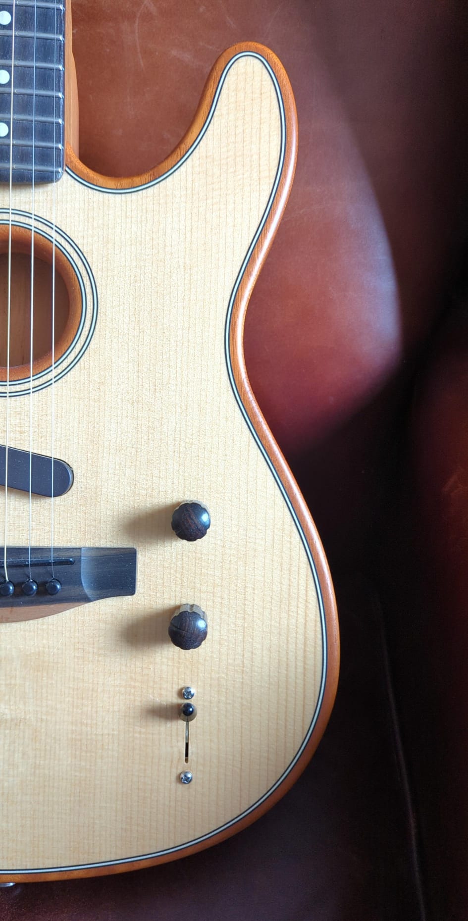 Fender USA Acoustasonic Telecaster - Natural (Used) - Richards Guitars Of Stratford Upon Avon