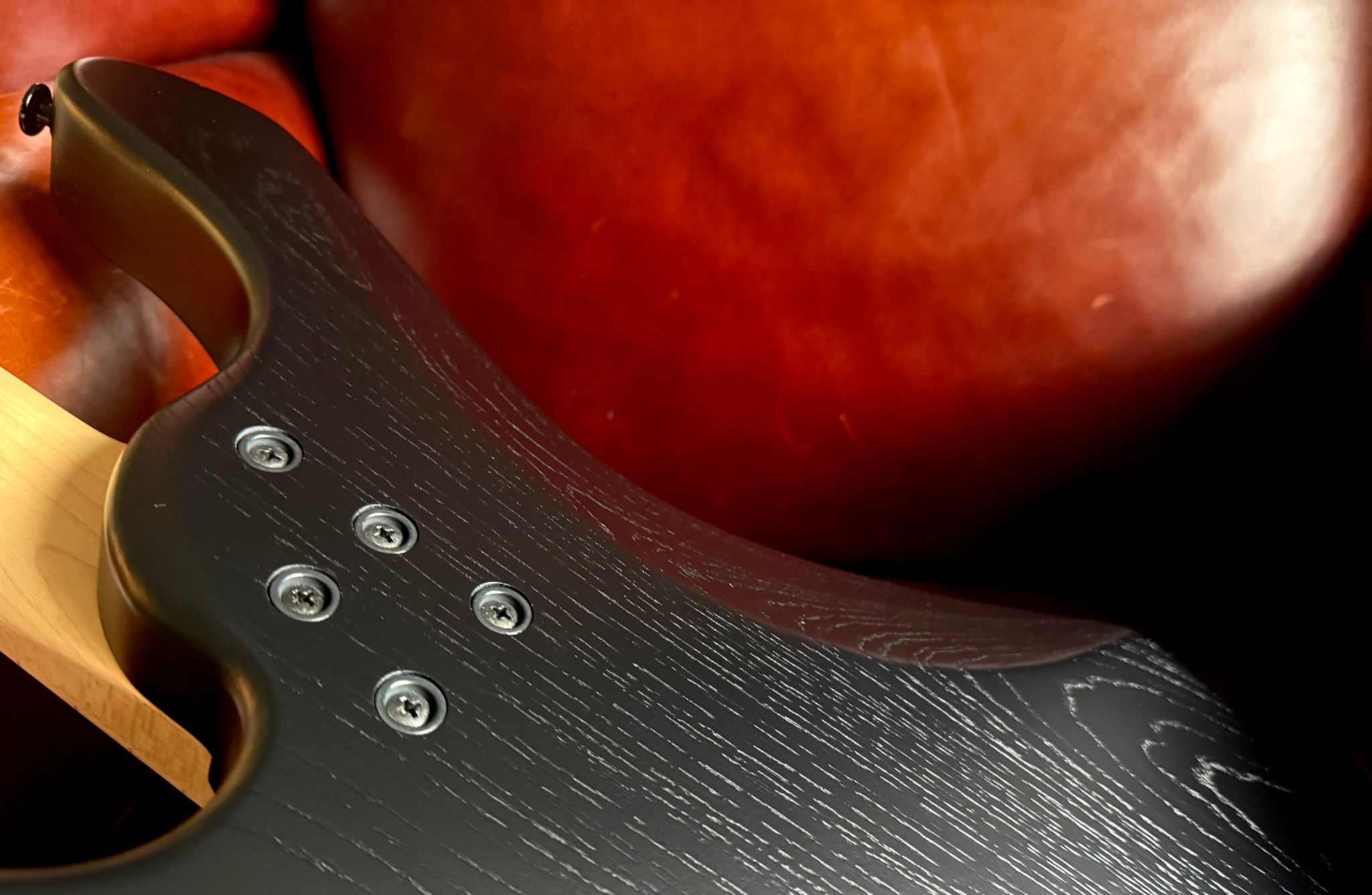 FGN J Standard Mighty Jazz JMJ2ASHDEM Open Pore Black With Gig Bag - Richards Guitars Of Stratford Upon Avon