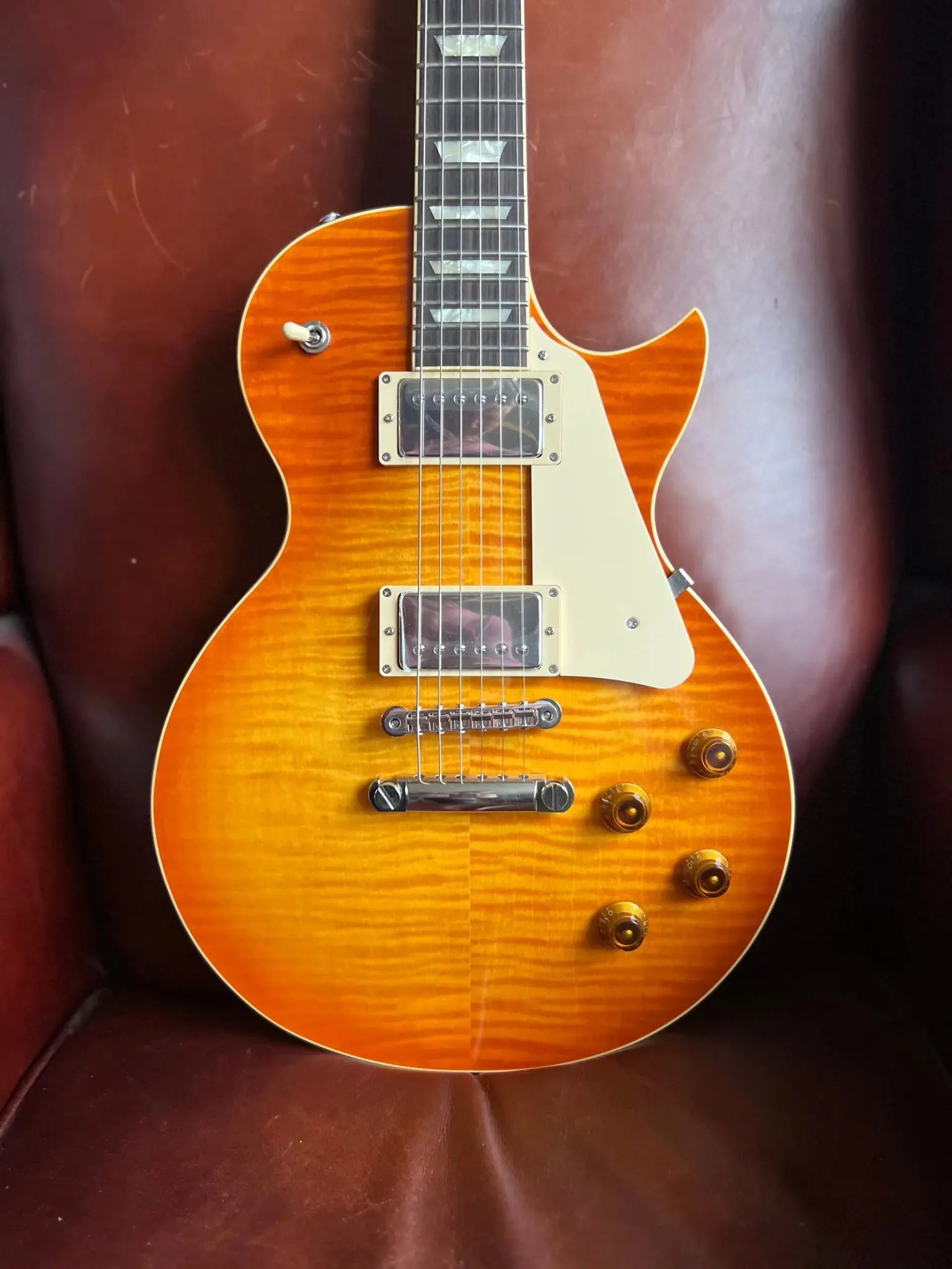 FGN Neo Classic NLS10RFM Faded Cherry Burst With Gig Bag - Richards Guitars Of Stratford Upon Avon