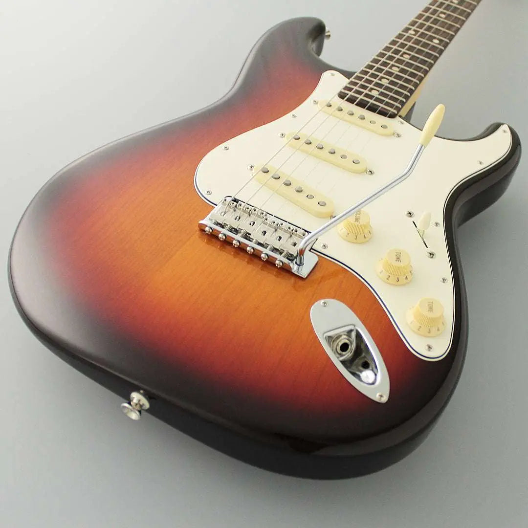 FGN Neoclassic NST100RAL (Alder Vintage Sunburst) - Richards Guitars Of Stratford Upon Avon