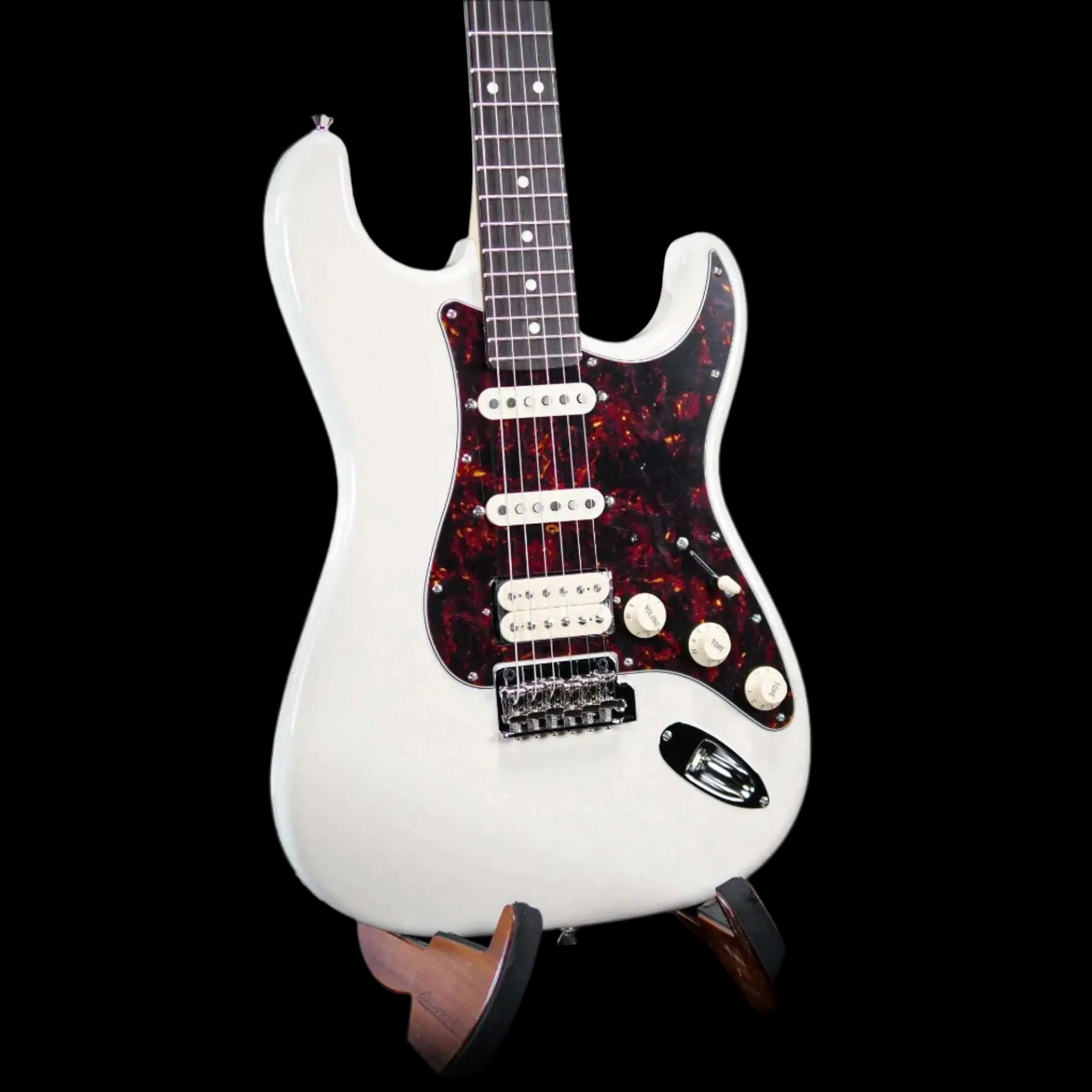 FGN Neoclassic NST110RAL (Alder HSS Vintage White) - Richards Guitars Of Stratford Upon Avon