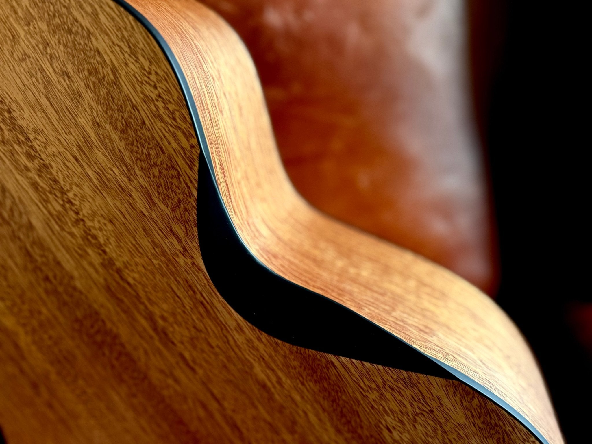 Furch Blue Performance Gc - EMa EAS - VTC - Richards Guitars Of Stratford Upon Avon