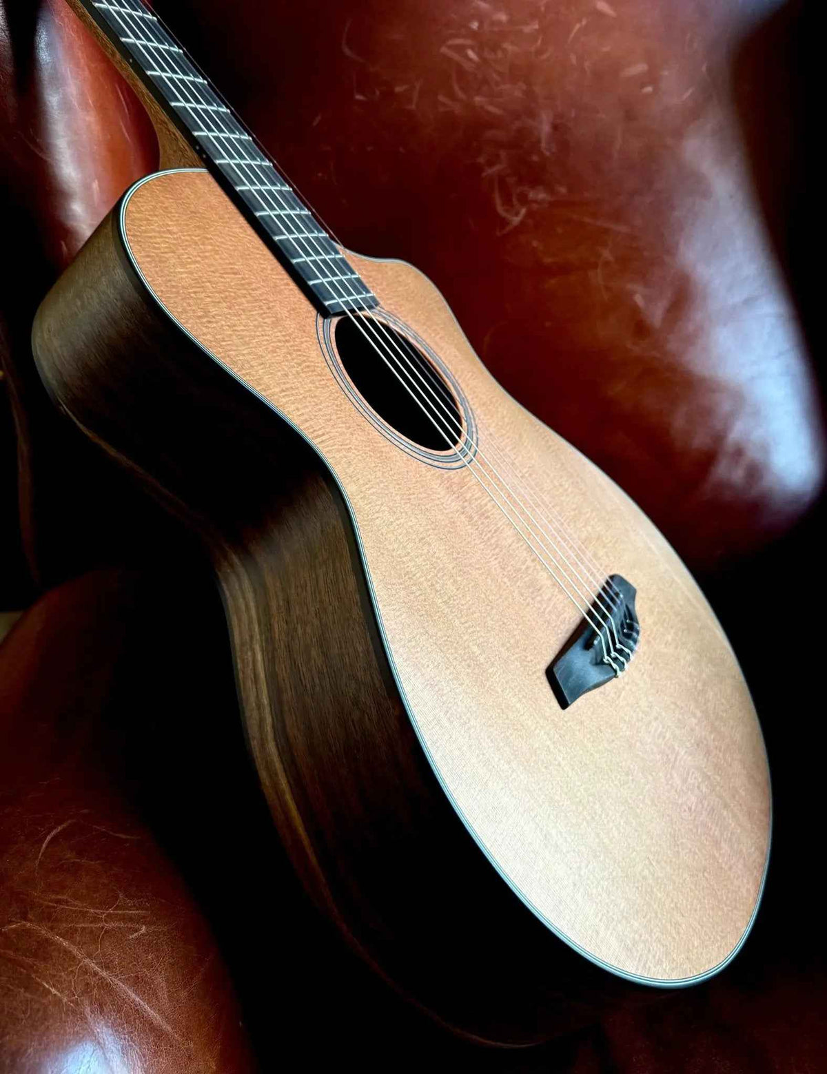 Furch GNc 2CW Hybrid Nylon String Cutaway Classic (2026 CNR Active Upgrade Model)