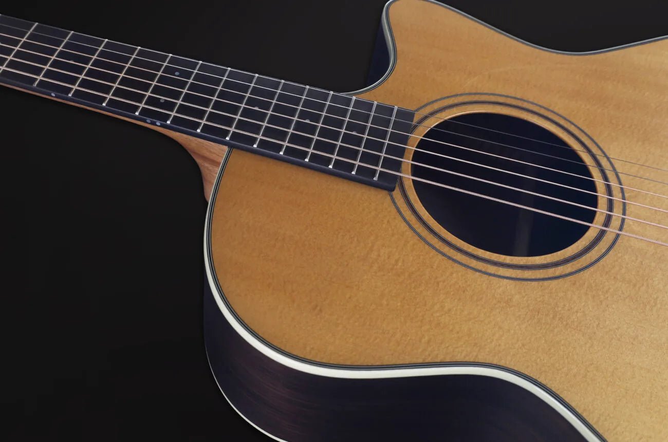 Furch Green Gc TRa 2026 Solid Torrified Sitka Spruce w' Solid Rosewood Back & Sides - Richards Guitars Of Stratford Upon Avon