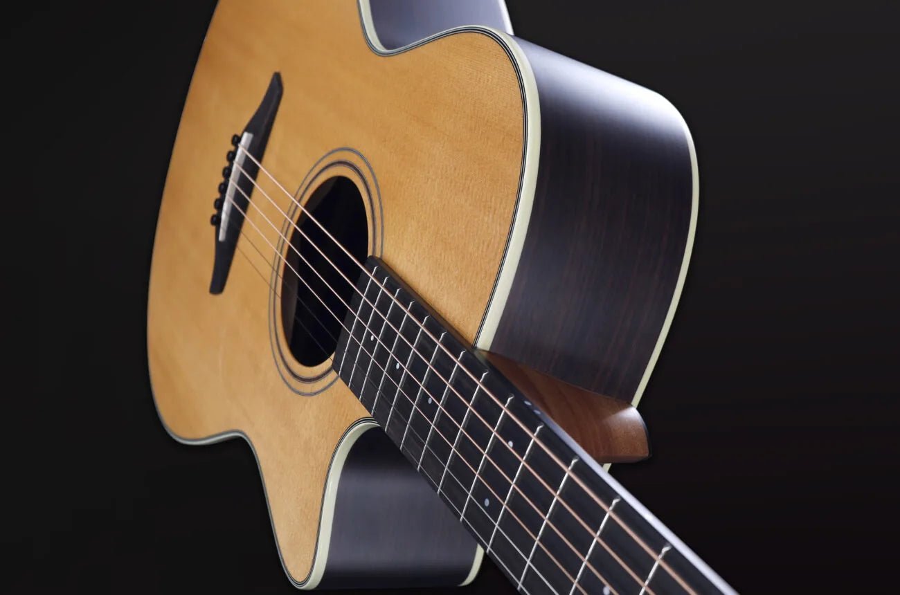 Furch Green Gc TRa 2026 Solid Torrified Sitka Spruce w' Solid Rosewood Back & Sides - Richards Guitars Of Stratford Upon Avon