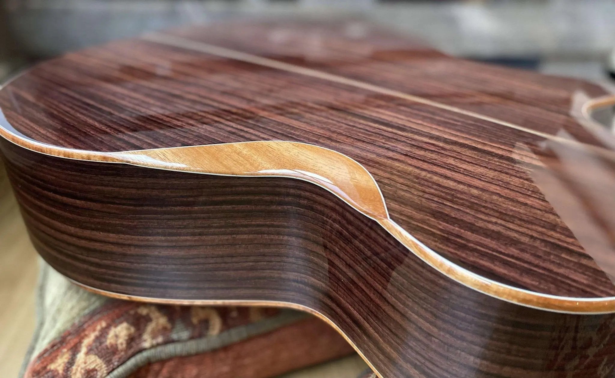 Furch Red Deluxe Gc SR with Duo Bevel Master Grade Spruce/Rosewood (2025 CNR Active Upgrade Model) - Richards Guitars Of Stratford Upon Avon