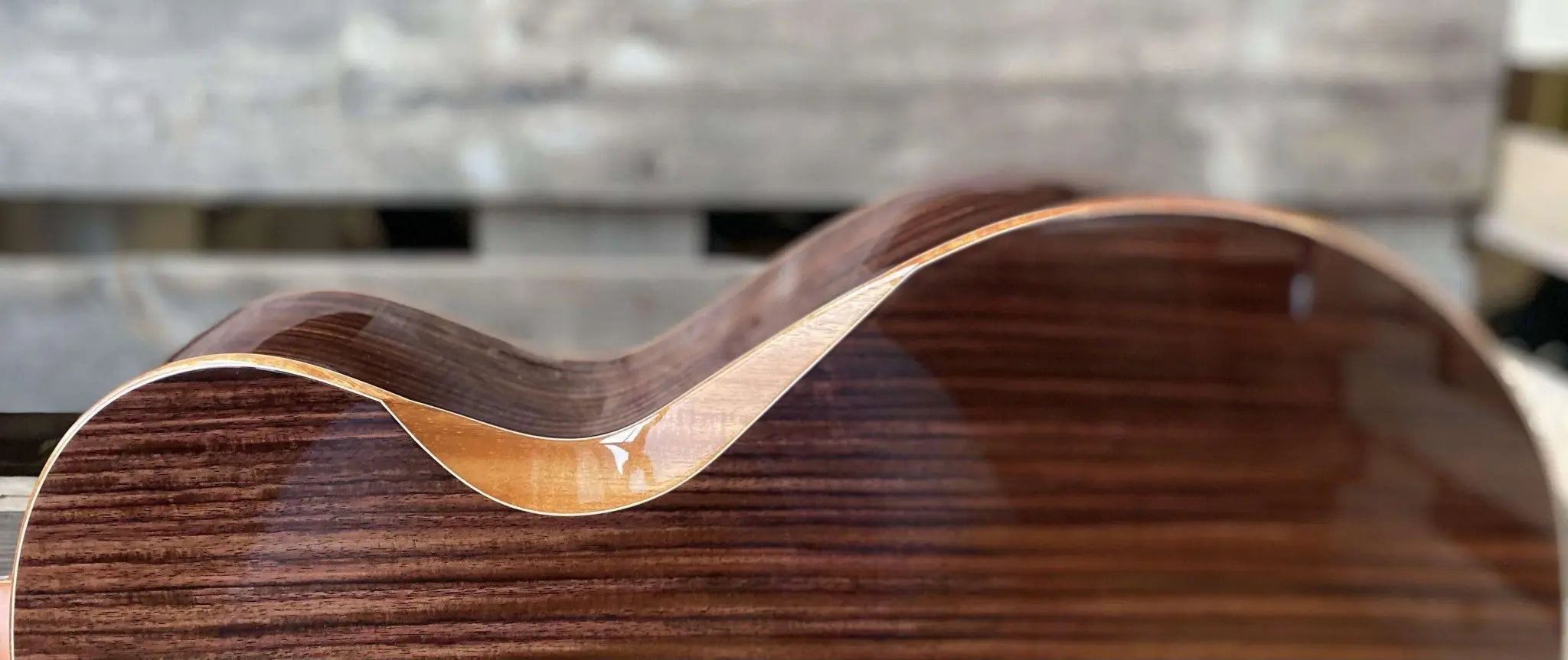 Furch Red Deluxe Gc SR with Duo Bevel Master Grade Spruce/Rosewood (2025 CNR Active Upgrade Model) - Richards Guitars Of Stratford Upon Avon