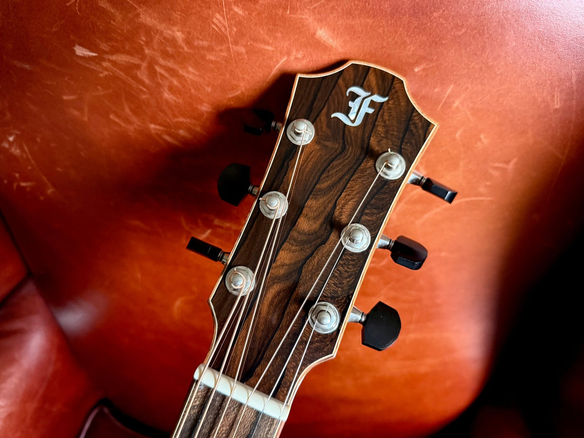 Furch Red Deluxe Gc SR with Duo Bevel Master Grade Spruce/Rosewood (2026 CNR Active Upgrade Model) - Richards Guitars Of Stratford Upon Avon