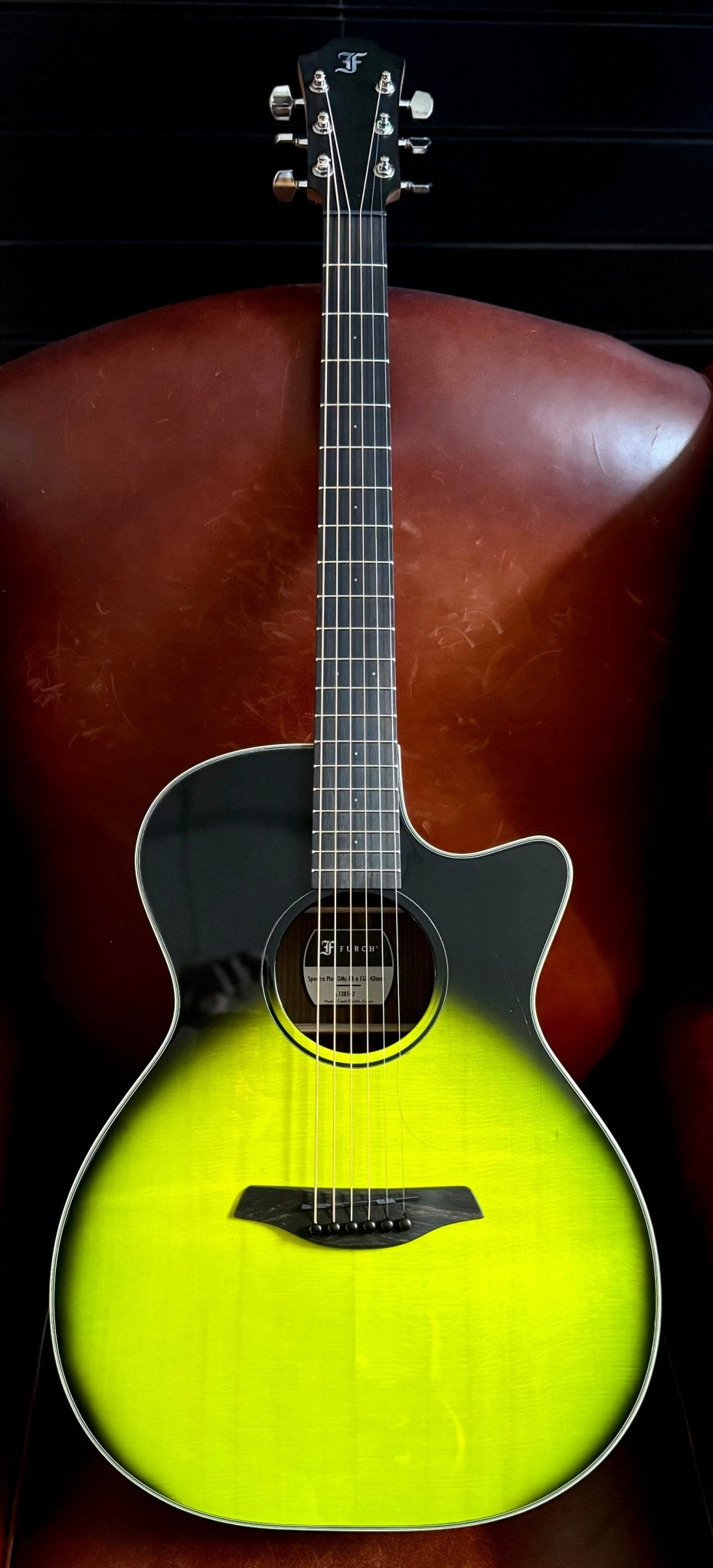 Furch Spectra Plus OMC ER connemara Green - Richards Guitars Of Stratford Upon Avon