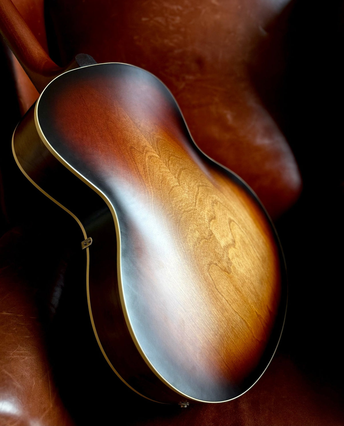 GODIN 5th Avenue Kingpin P90 Vintage Burst - Richards Guitars Of Stratford Upon Avon