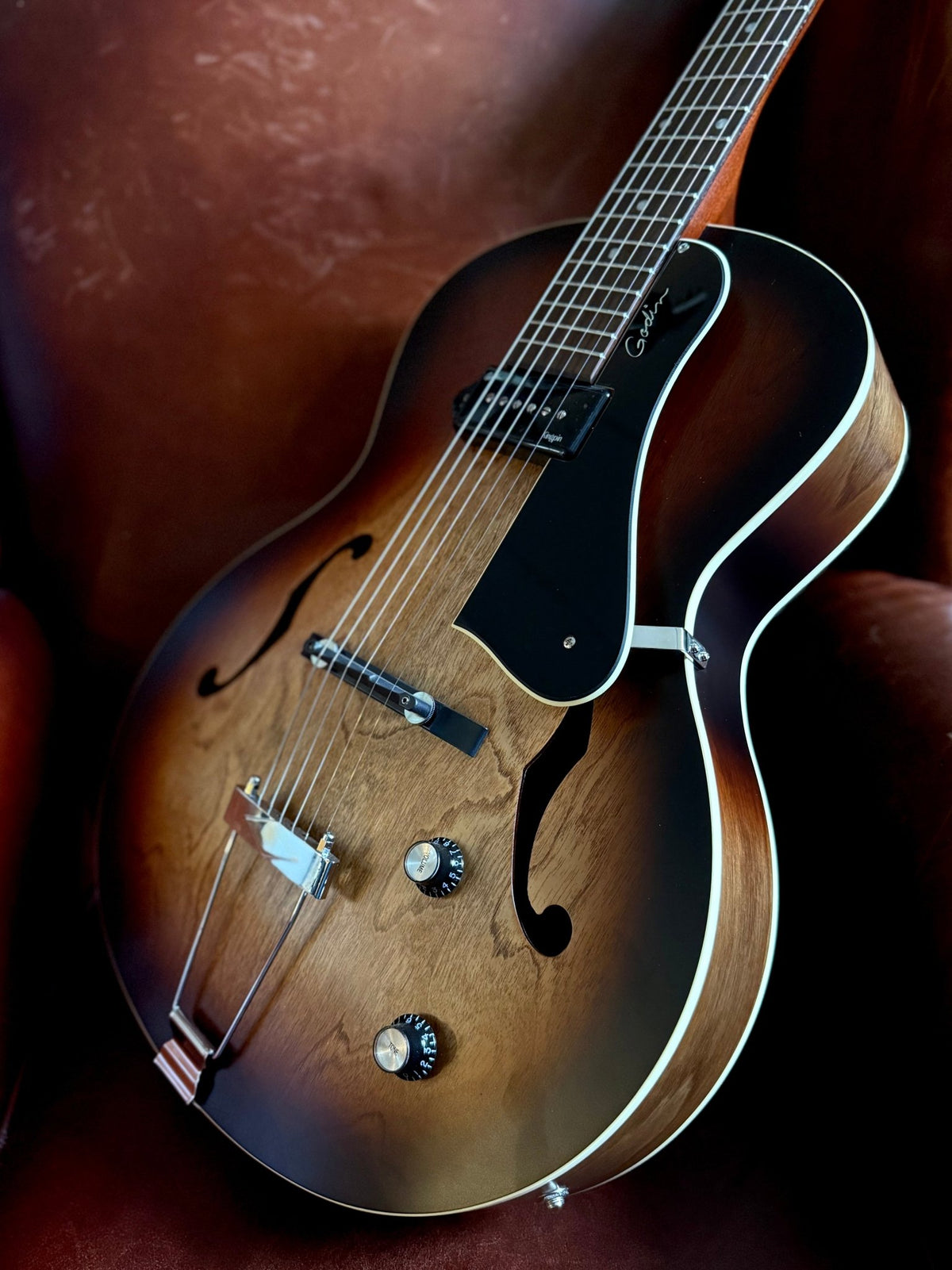 GODIN 5th Avenue Kingpin P90 Vintage Burst - Richards Guitars Of Stratford Upon Avon