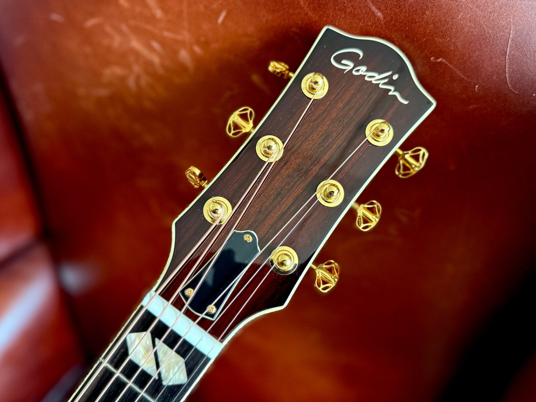 Godin Connaisseur MJ Sunsetburst Maho Electro Acoustic Guitar - Richards Guitars Of Stratford Upon Avon