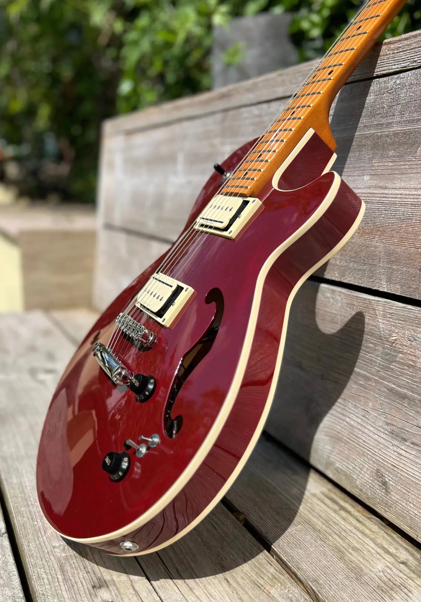 Godin Montreal Premiere Pro Semi - Acoustic Guitar ~ Aztek Red - Richards Guitars Of Stratford Upon Avon