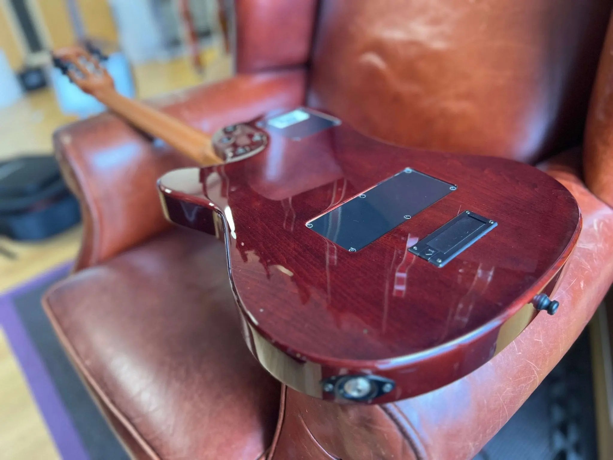 Godin Multiac Mundial Electric Guitar ~ Kanyon Burst - Richards Guitars Of Stratford Upon Avon