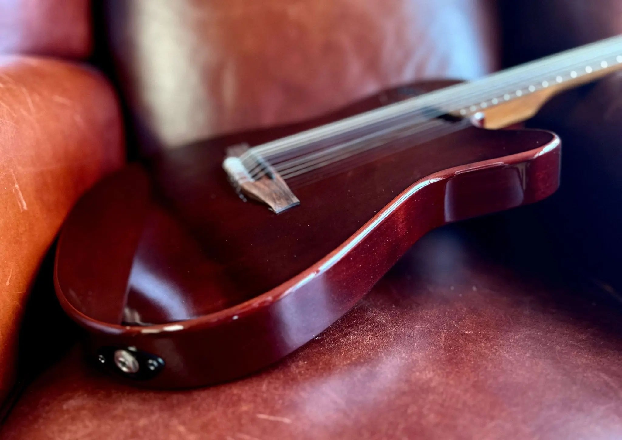 Godin Multiac Mundial Electric Guitar ~ Kanyon Burst - Richards Guitars Of Stratford Upon Avon