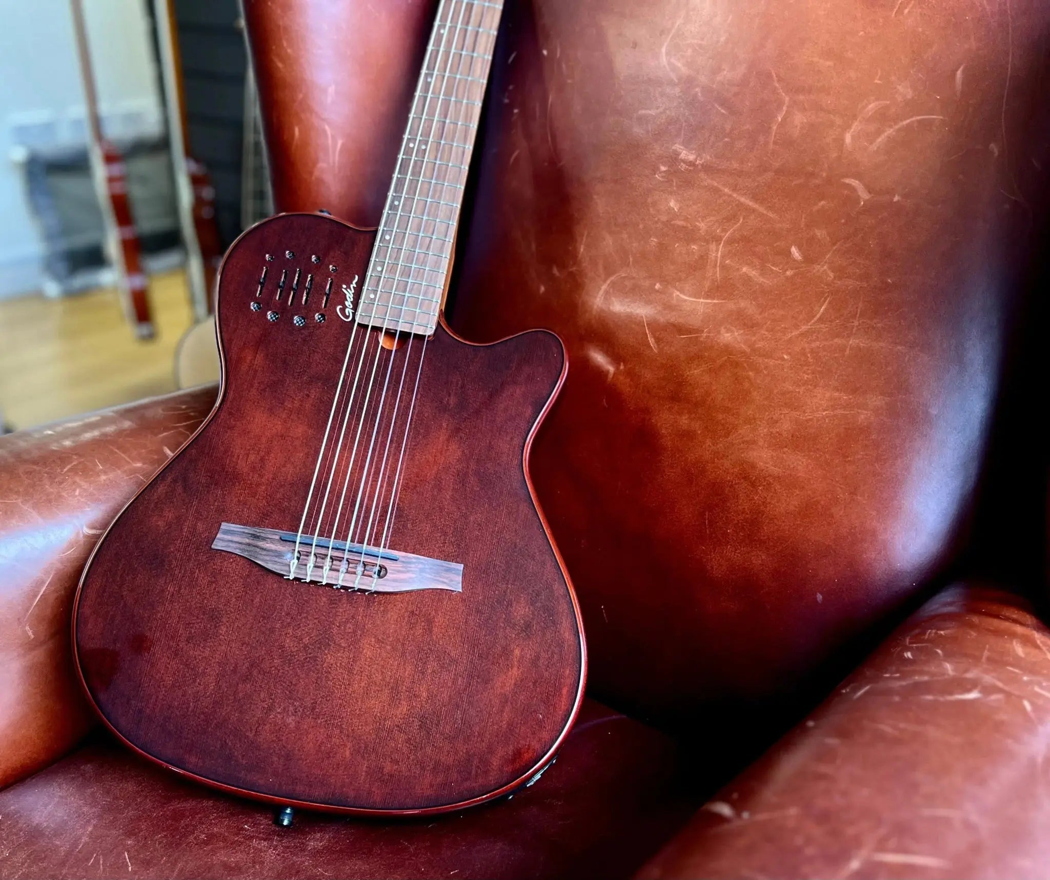 Godin Multiac Mundial Electric Guitar ~ Kanyon Burst - Richards Guitars Of Stratford Upon Avon