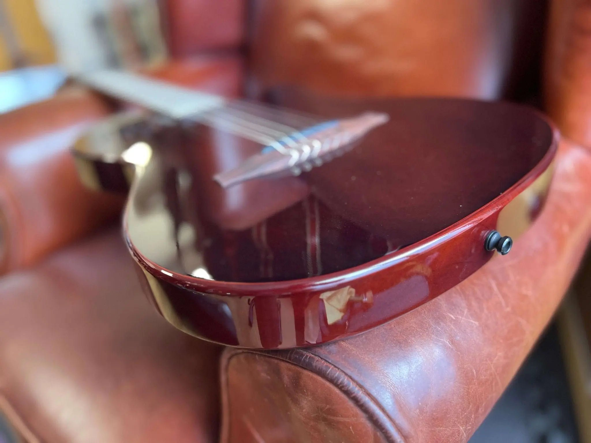 Godin Multiac Mundial Electric Guitar ~ Kanyon Burst - Richards Guitars Of Stratford Upon Avon