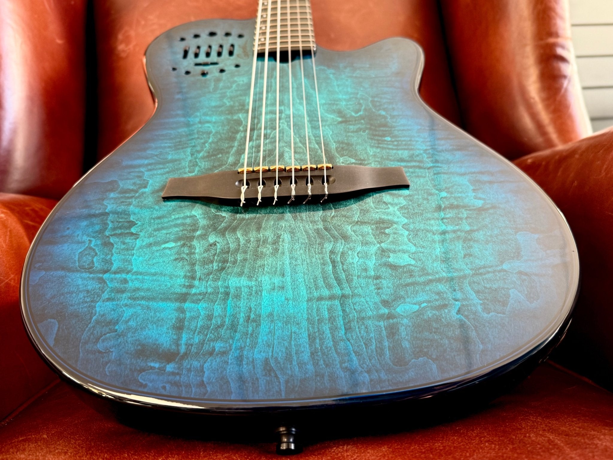 Godin Multiac Nylon Oceanburst LTD - Richards Guitars Of Stratford Upon Avon