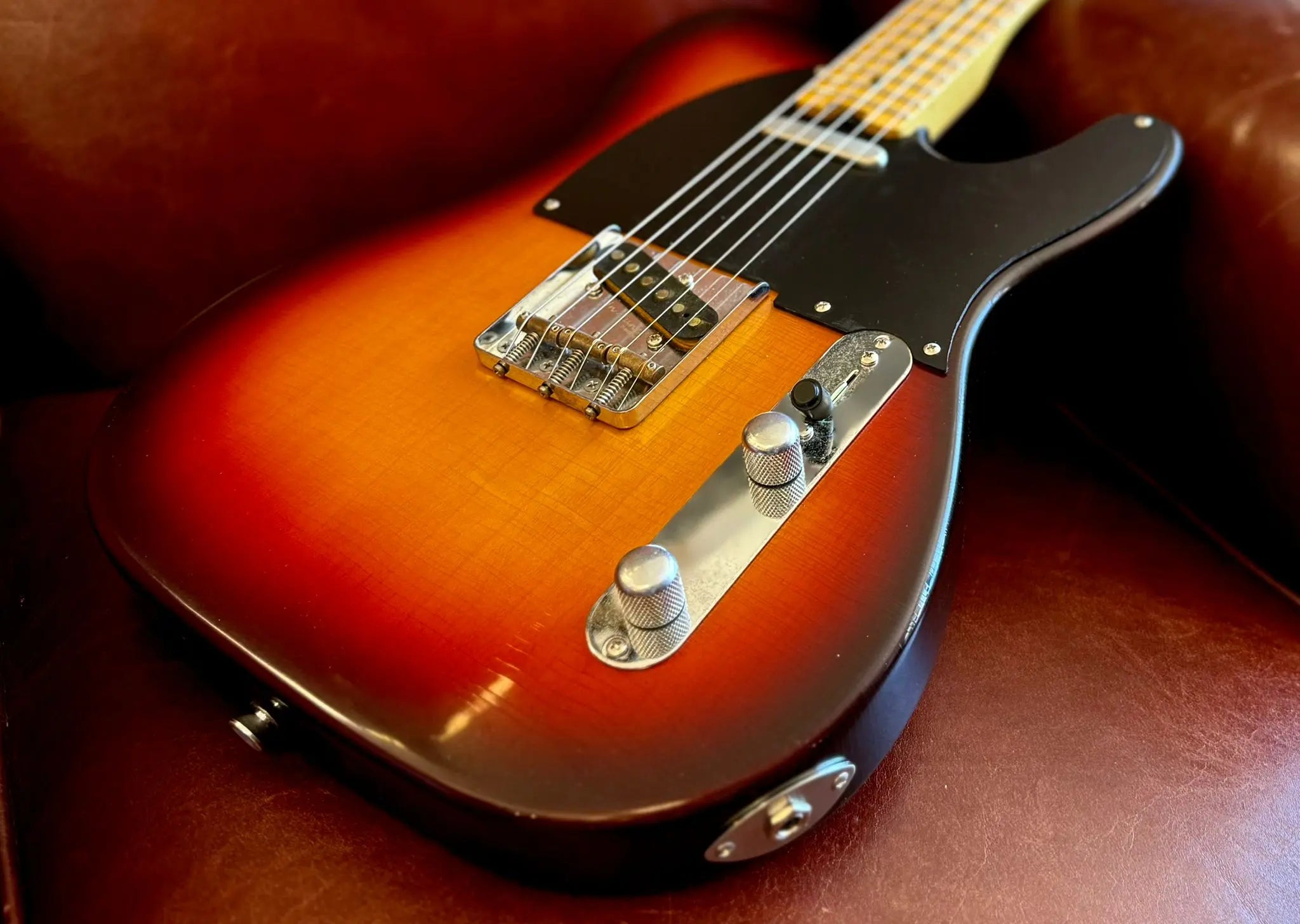 Gordon Smith "Blaggard" Classic T - Vintage Burst - Richards Guitars Of Stratford Upon Avon