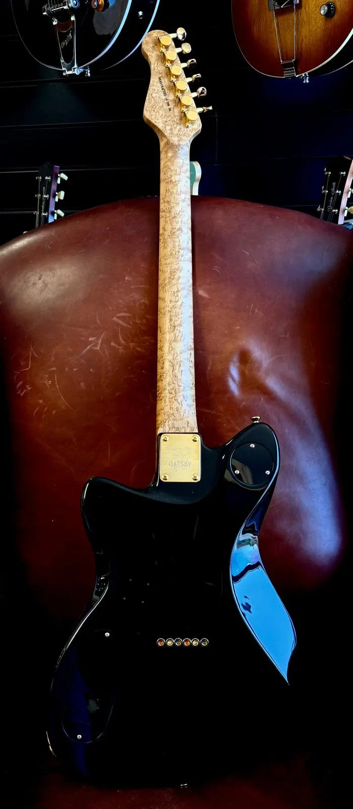 Gordon Smith Gatsby Deluxe - Jet Black - Richards Guitars Of Stratford Upon Avon