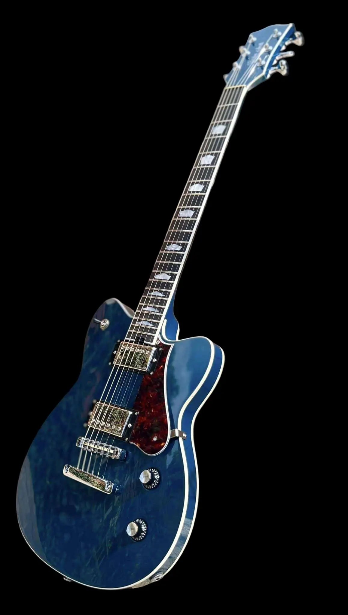 Gordon Smith Grande (Blue) Plus Hand Made Walsall Leather Guitar Strap (Worth £120) - Richards Guitars Of Stratford Upon Avon