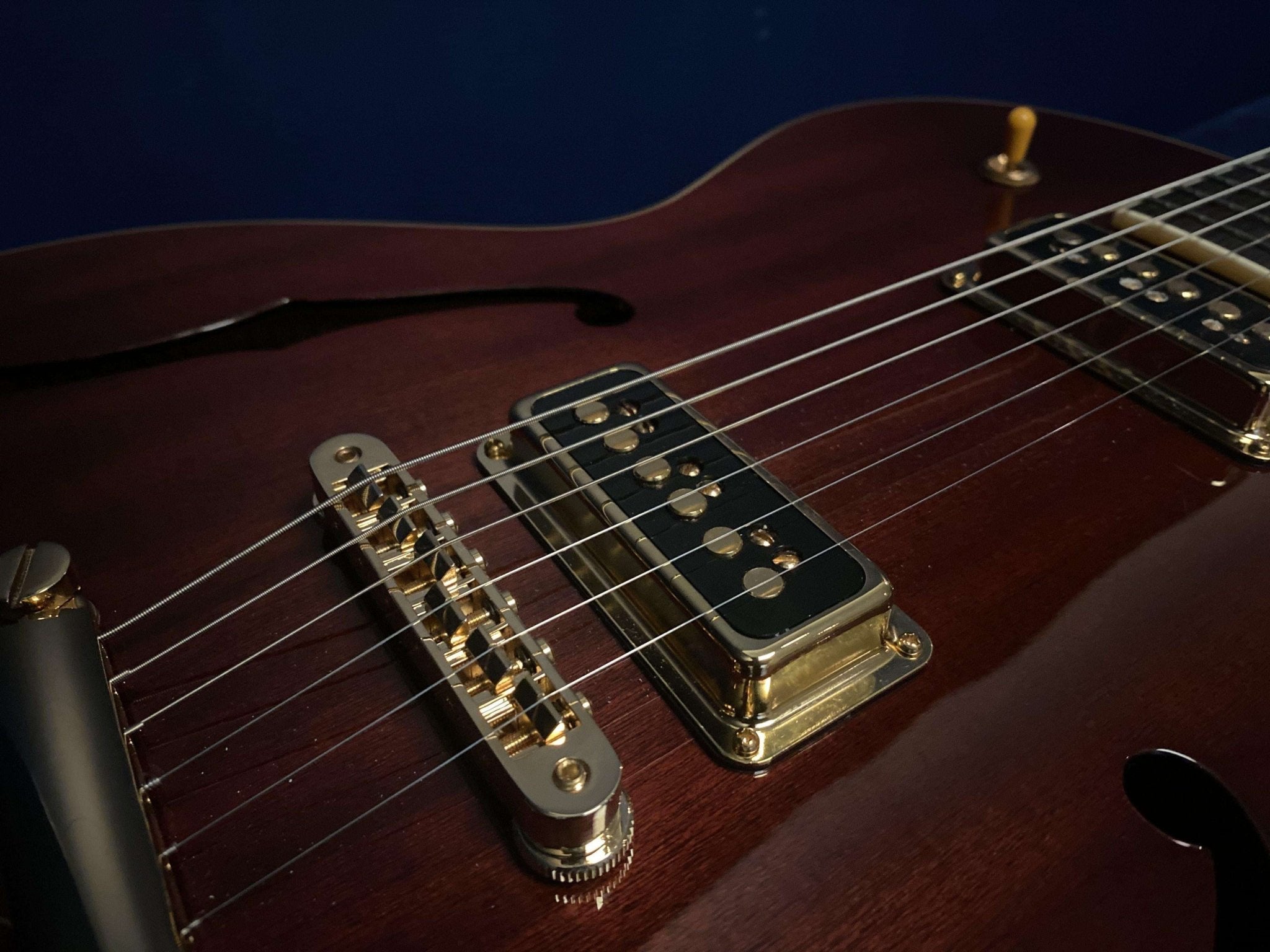 Guild STARFIRE - II DYNASONIC RB - NEW ROYAL BROWN (ONE ONLY AT THIS PRICE) - Richards Guitars Of Stratford Upon Avon