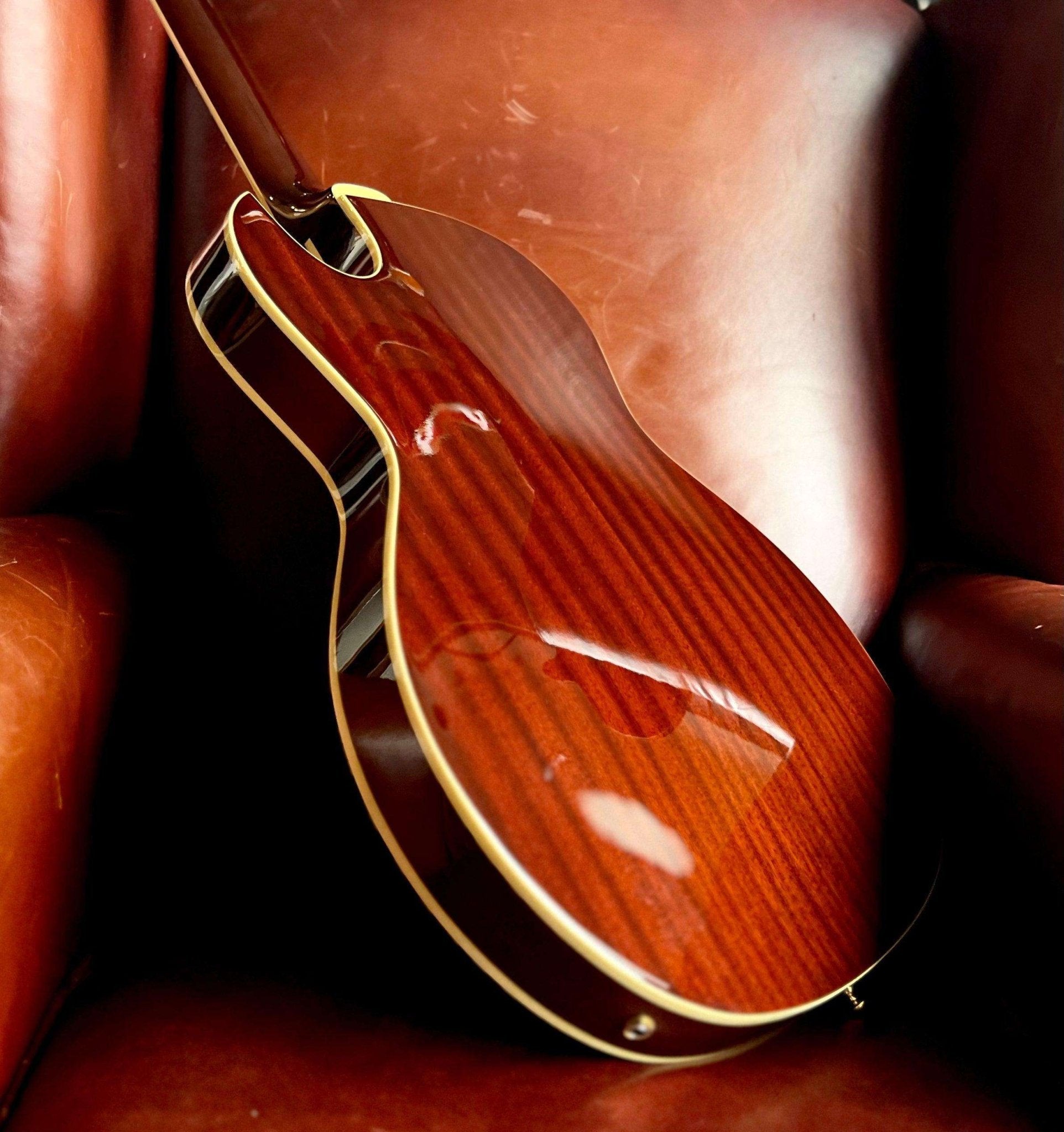 Guild STARFIRE - II DYNASONIC RB - NEW ROYAL BROWN (ONE ONLY AT THIS PRICE) - Richards Guitars Of Stratford Upon Avon