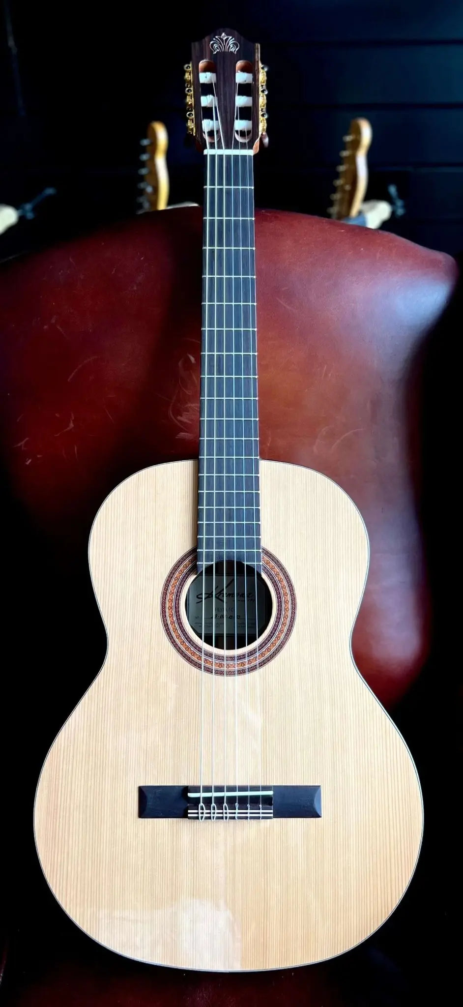 Kremona FIESTA FC, Solid Red Cedar, Solid Indian Rosewood - Richards Guitars Of Stratford Upon Avon