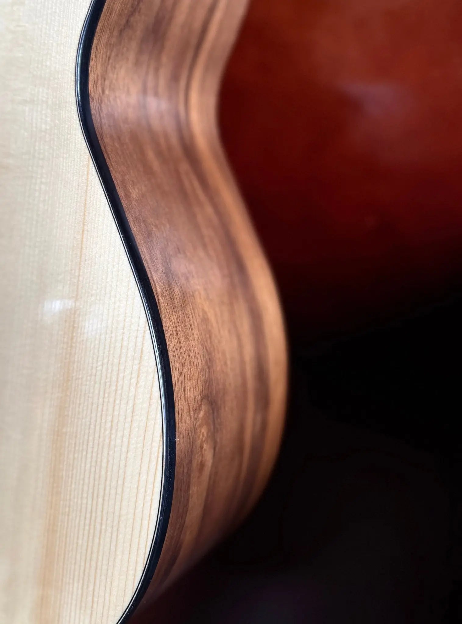 Buy Kremona Soloist R65S-T Hand Made Nylon Strung Guitar With Solid Spruce Top & Stunning Walnut Back & Sides