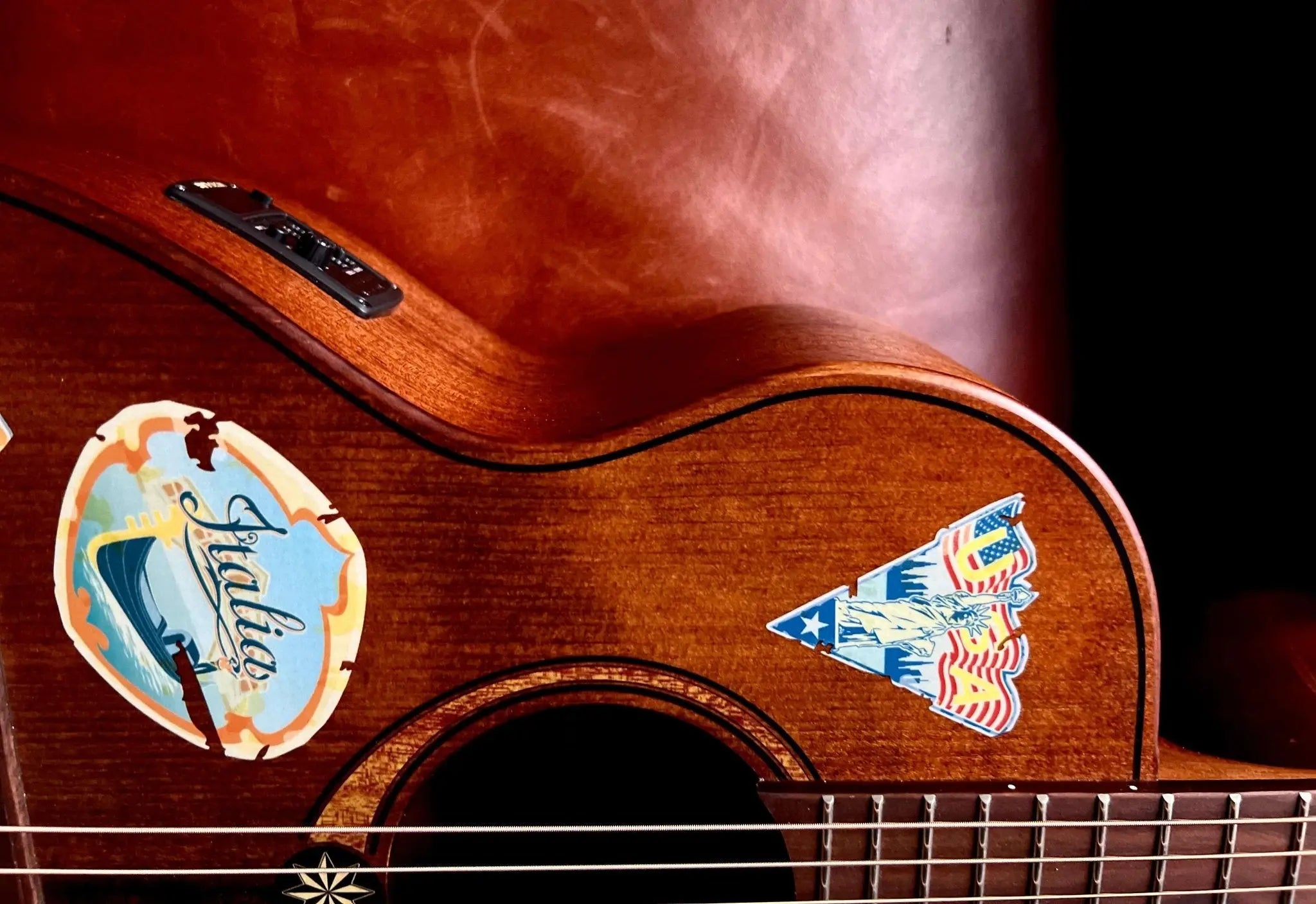 LAG Escapade Globe Trotter Electro Acoustic Travel Guitar - Richards Guitars Of Stratford Upon Avon