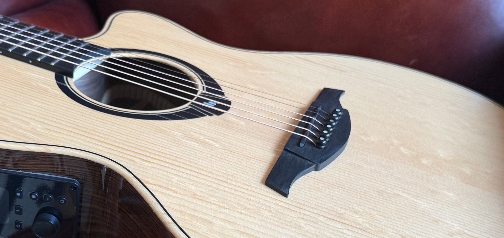 LAG HyVibe 30 H2 - Auditorium Cutaway Electro Acoustic Guitar - Richards Guitars Of Stratford Upon Avon