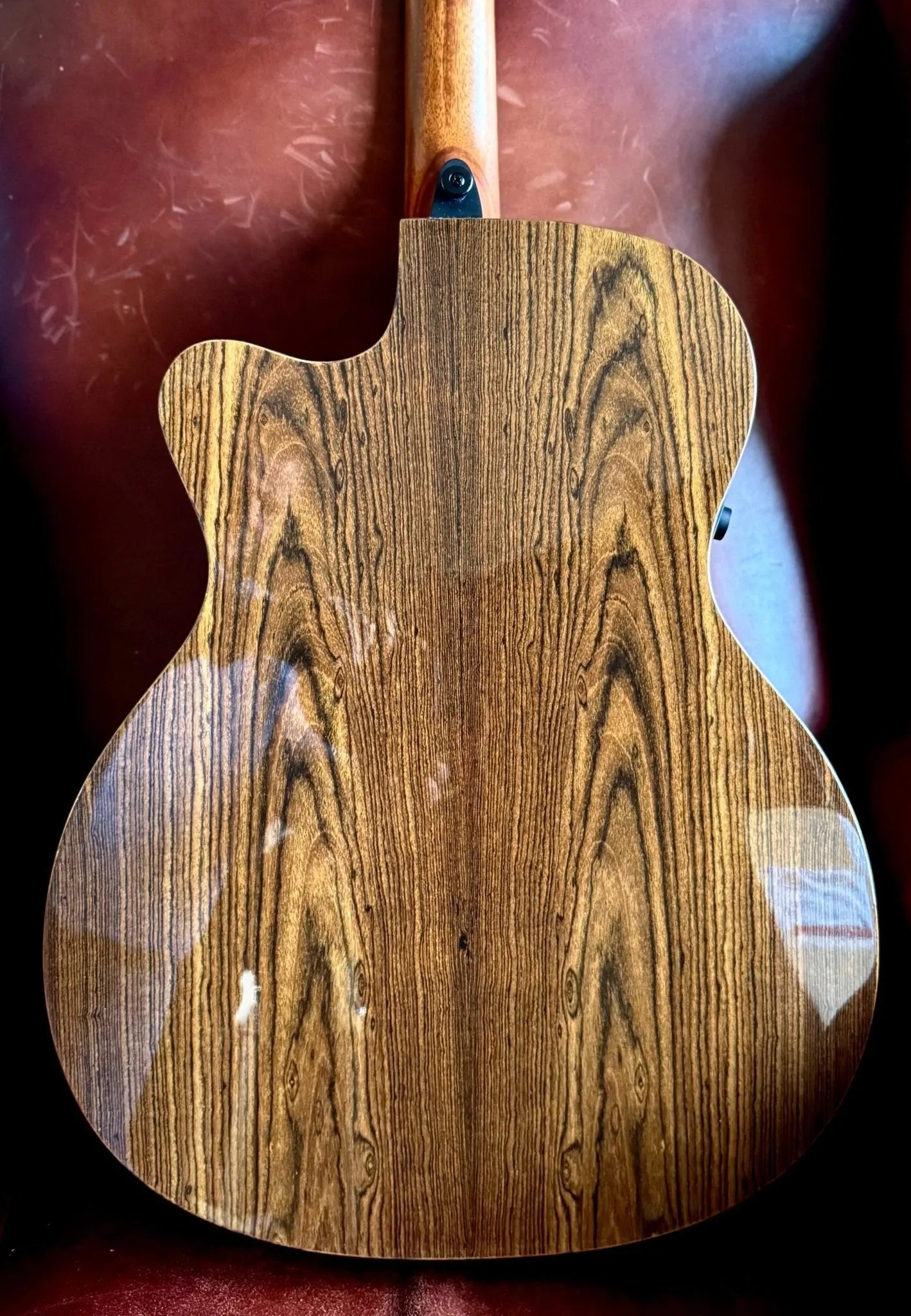 Buy LAG HyVibe 30 H2 - Auditorium Cutaway Electro Acoustic Guitar