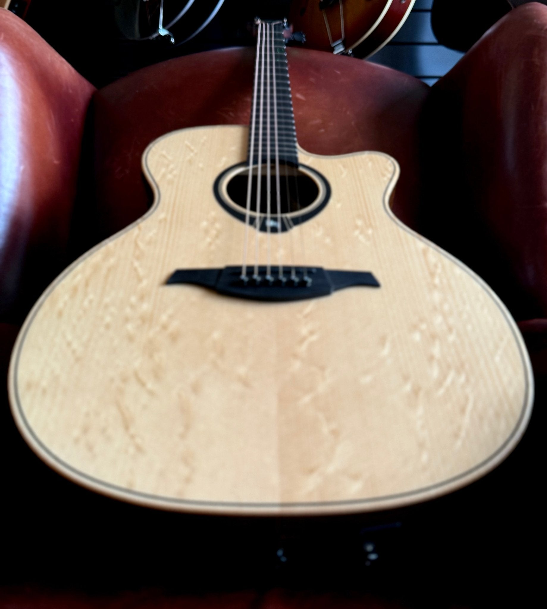 LAG HyVibe 30 H2 - Auditorium Cutaway Electro Acoustic Guitar - Richards Guitars Of Stratford Upon Avon