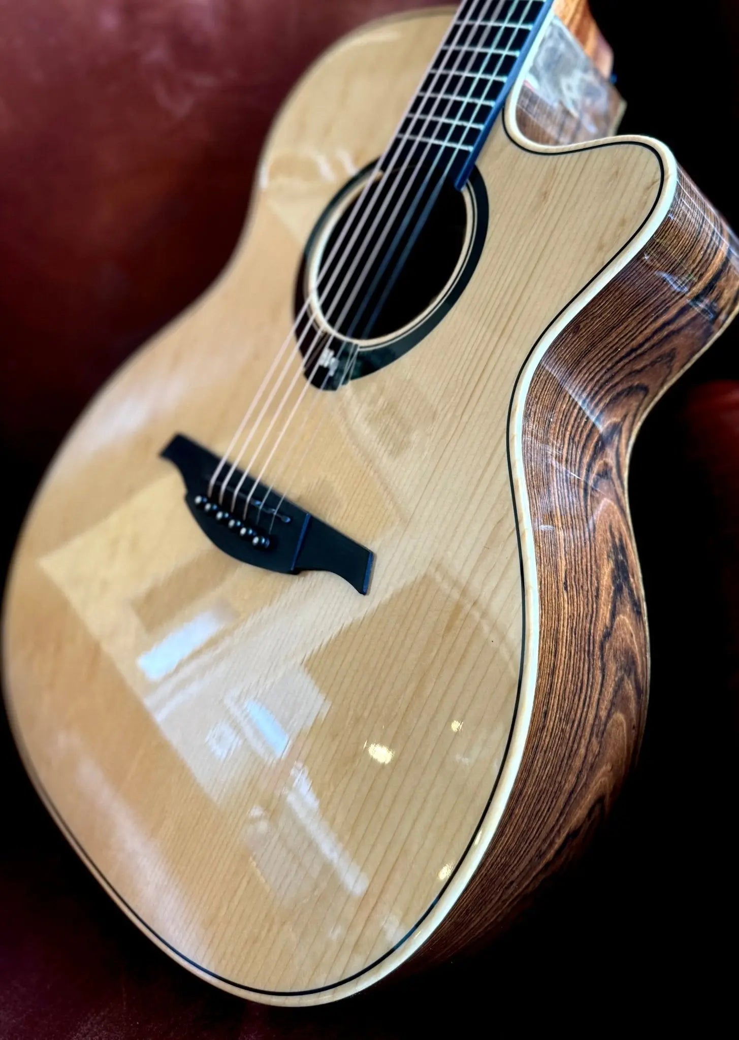 Buy LAG HyVibe 30 H2 - Auditorium Cutaway Electro Acoustic Guitar