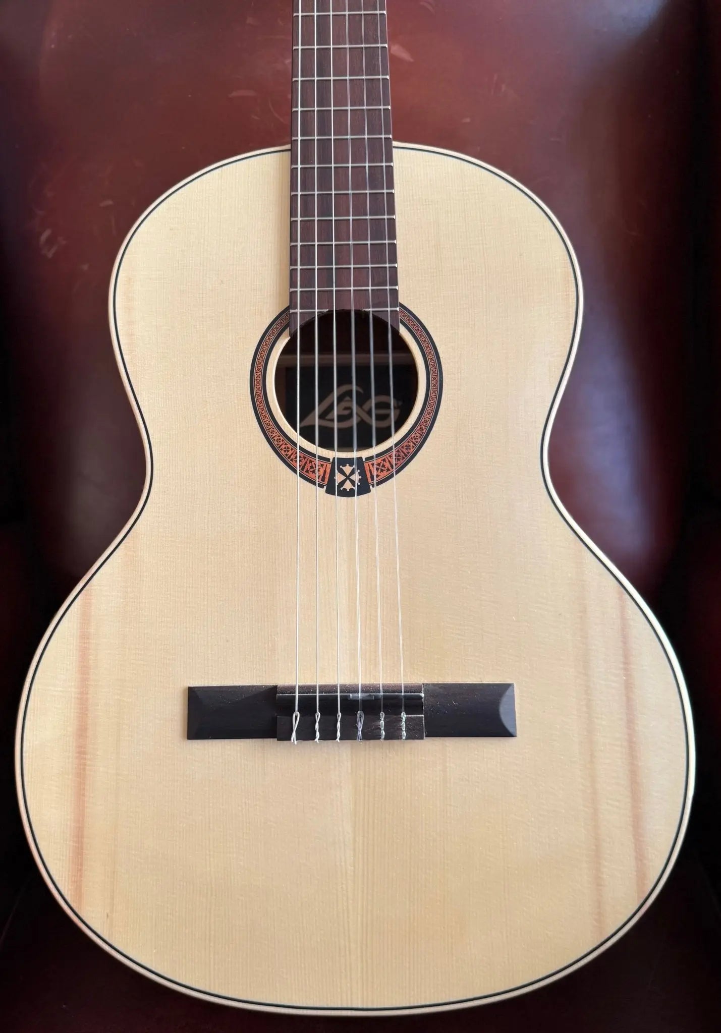 LAG OCCITANIA 70 OC70 CLASSICAL SPRUCE - Richards Guitars Of Stratford Upon Avon