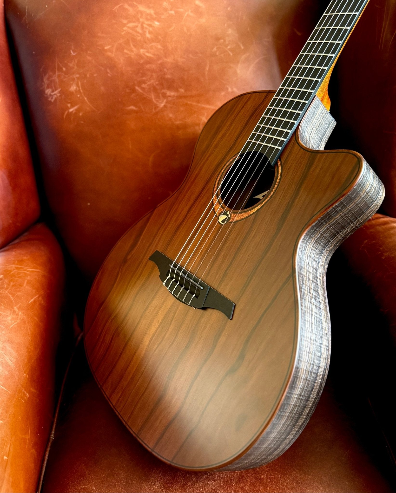 LAG Sauvage Nylon Auditorium Slim Cutaway Electro Acoustic - Richards Guitars Of Stratford Upon Avon