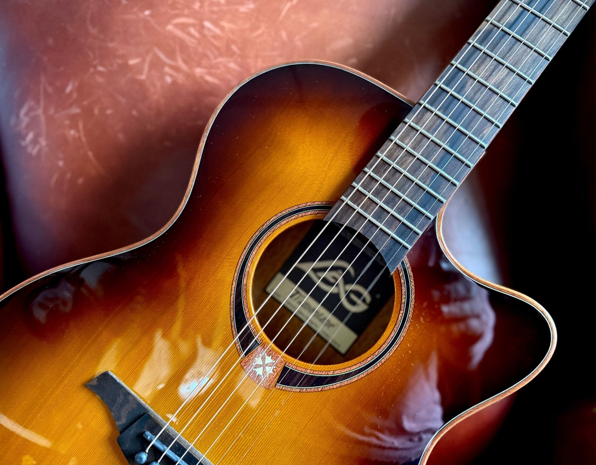 LAG TRAMONTANE 118 T118ASCE - BRS AUDITORIUM SLIM CUT ELECTRO BROWN SHADOWw' £225 Custom Pro Setup Package Included - Richards Guitars Of Stratford Upon Avon